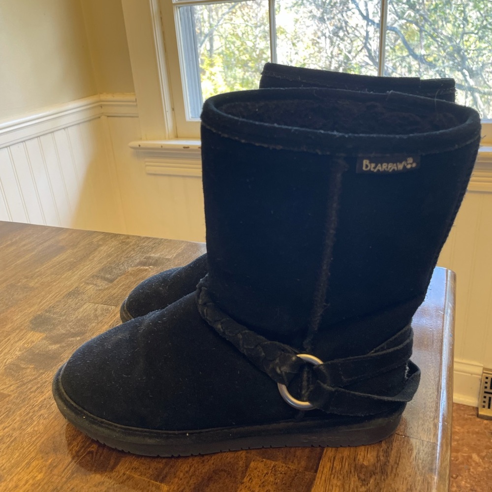 Bear paw boots